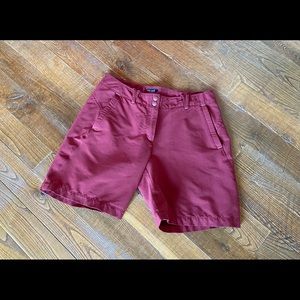 Super cute Women’s Marmot shorts, dark red color